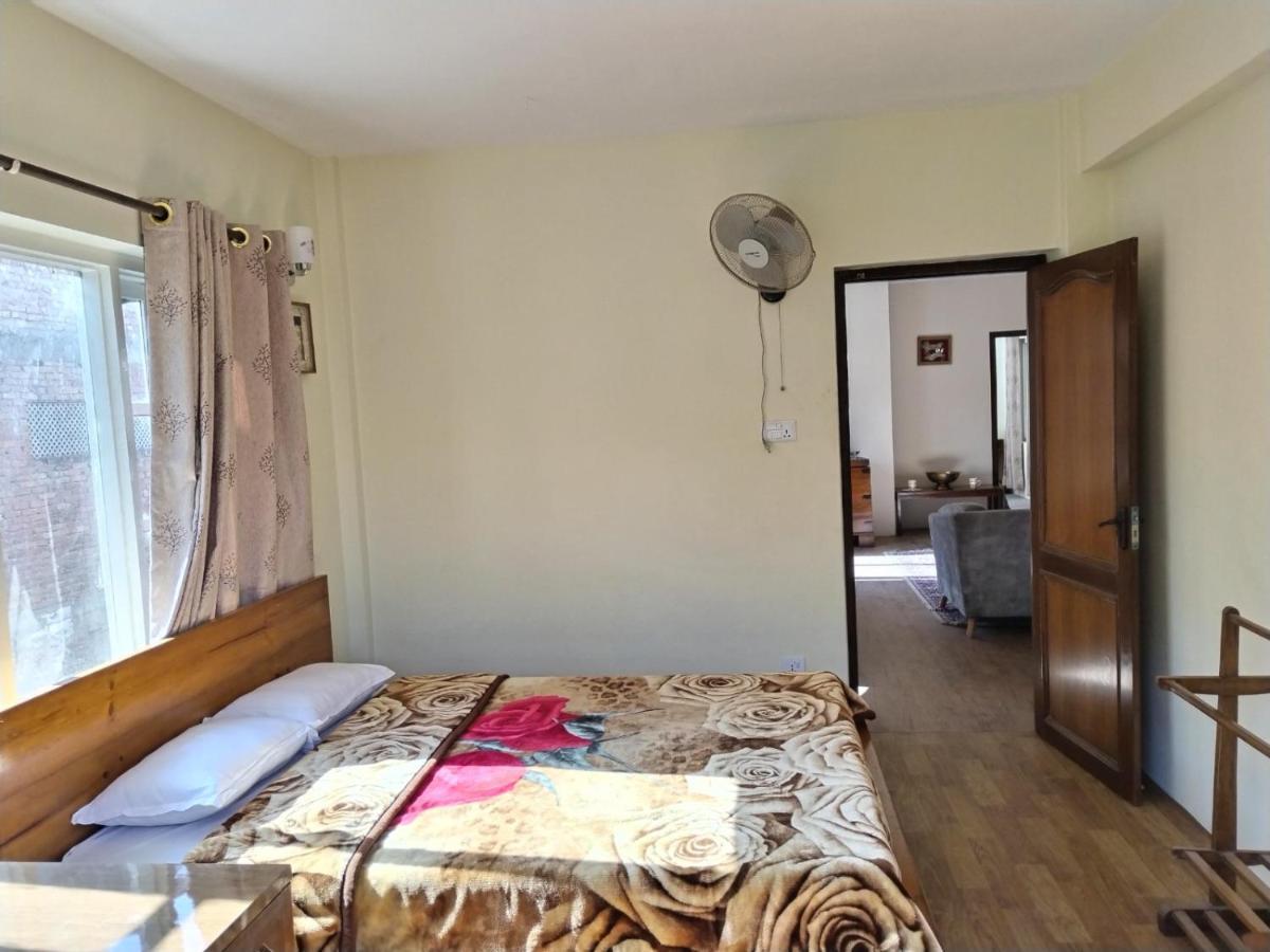 Rooftop Studio And 2Bhk Apartments In Kathmandu'S Most Happening Place Экстерьер фото